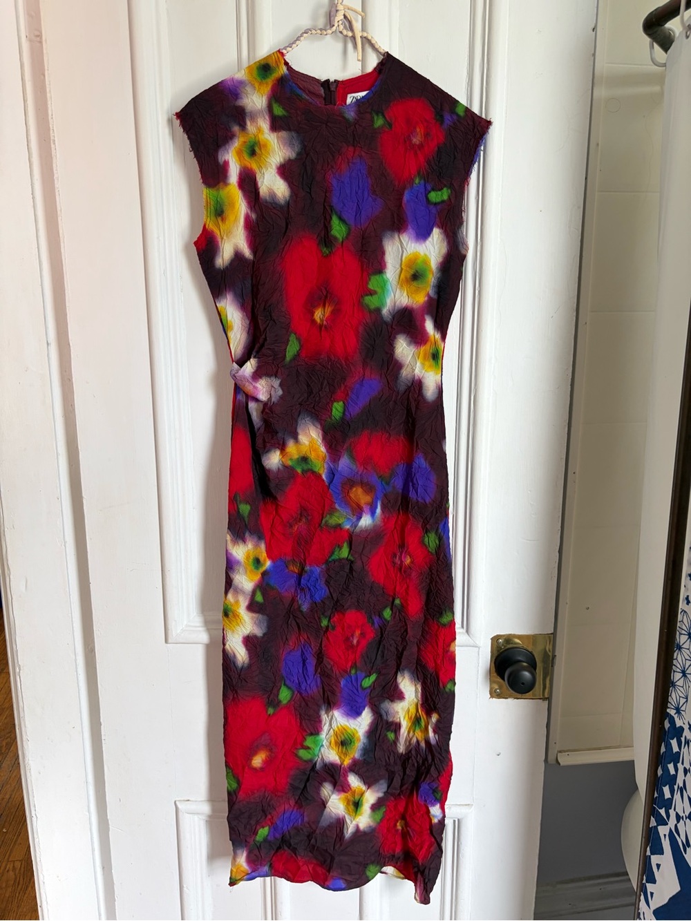 NWOT Zara Floral Sleeveless Crinkle Midi Dress in Burgundy and Red